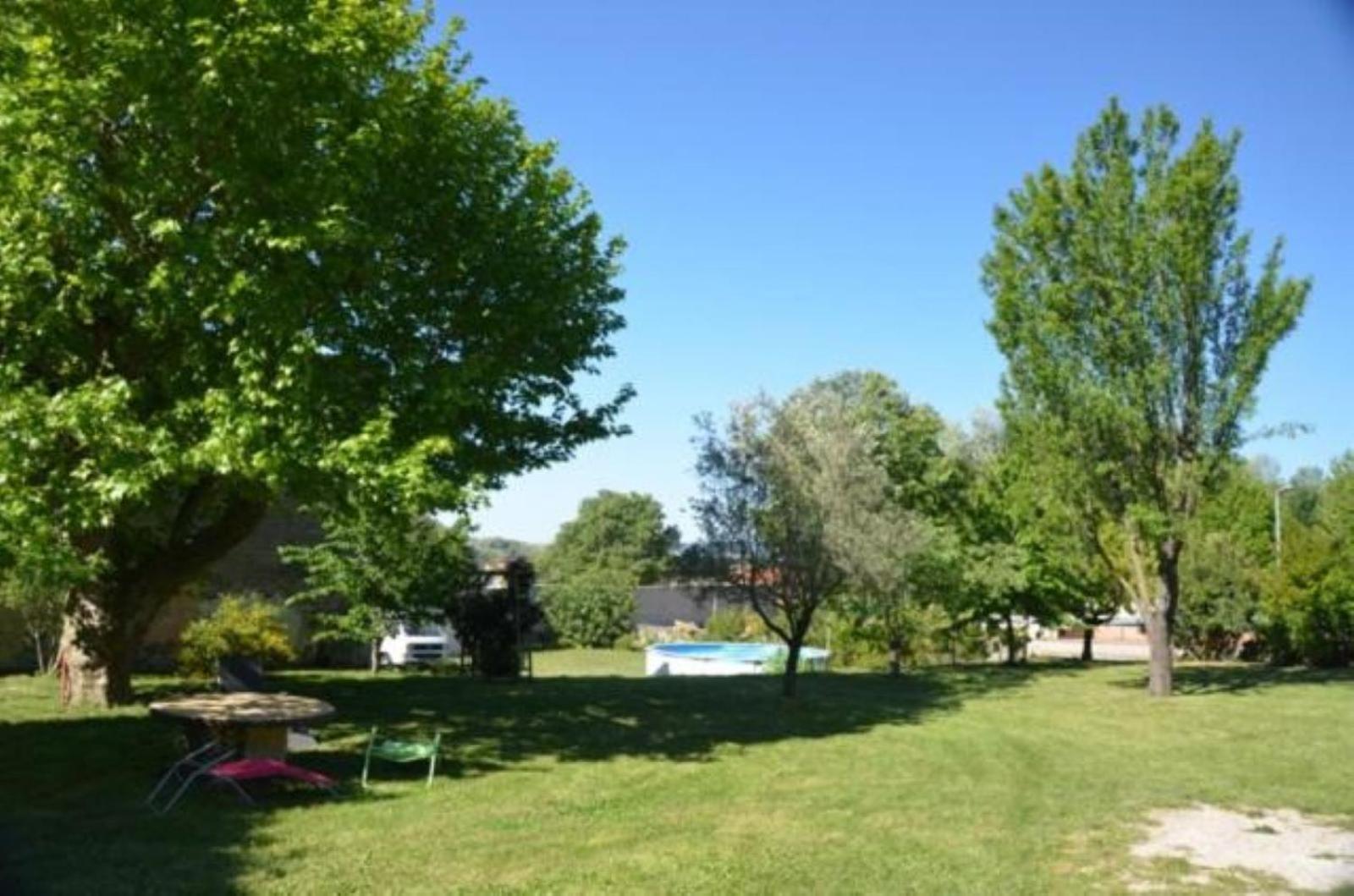 Вилла Chez Germaine Les Granges-Gontardes Экстерьер фото